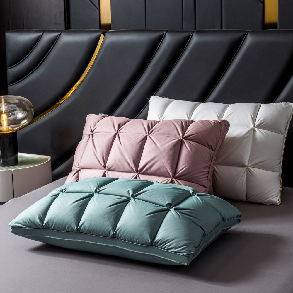 700 F.P Luxe Puff Down Pillow